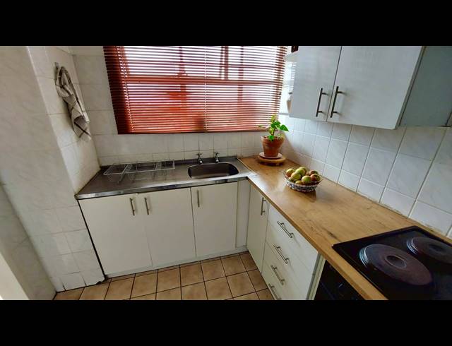 1 BEDROOM APARTMENT SOLD IN TOWNSEND ESTATE